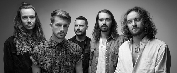 Hands-like-houses-2016