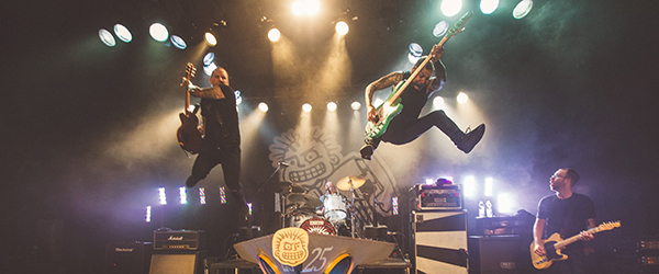Podcast: Mike Herrera Talks Livestream Performances and (Almost) 30 Years of&nbsp;MxPx
